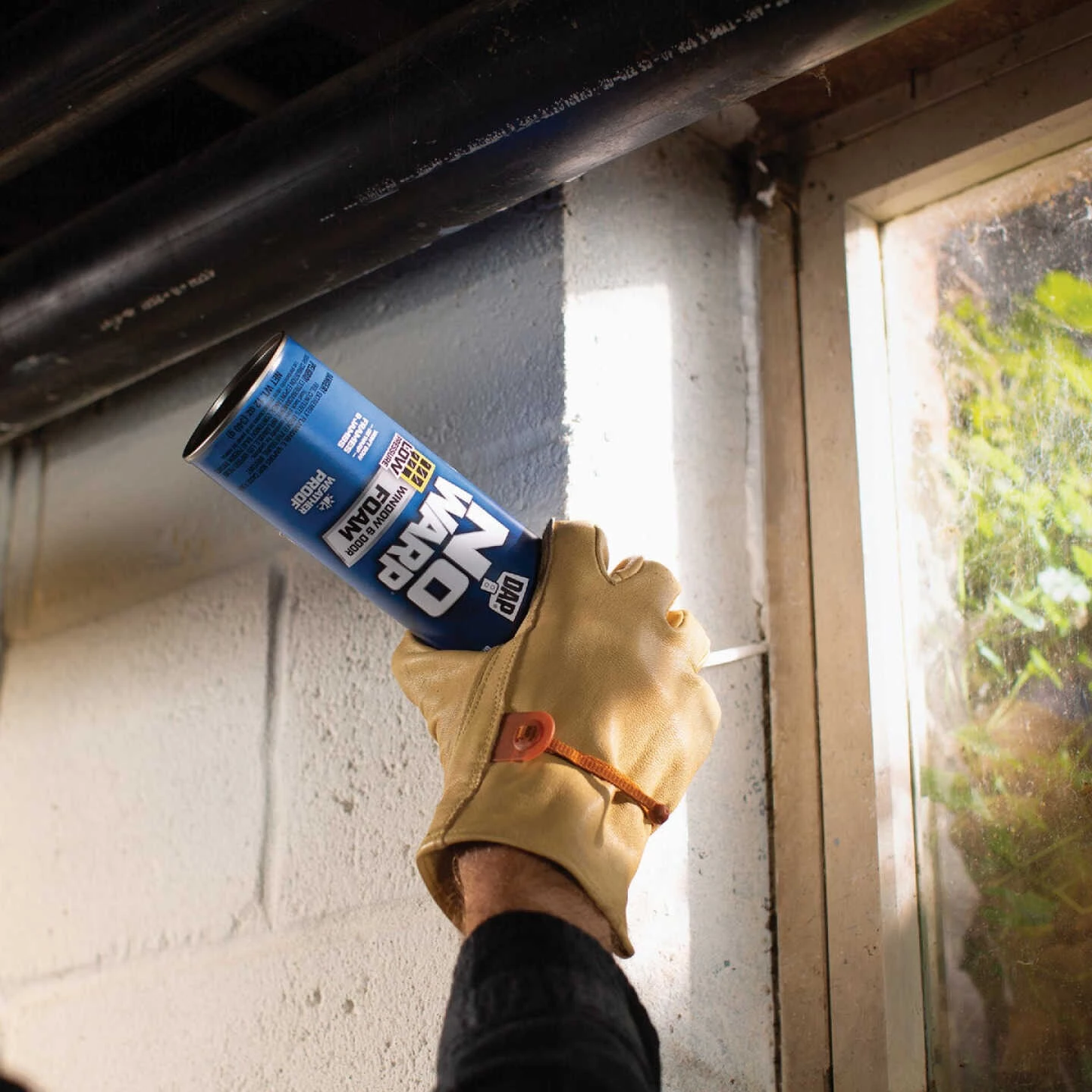 DAP No Warp 12 Oz. Window & Door Insulating Foam Sealant 4 DAP No Warp 12 Oz. Window & Door Insulating Foam Sealant - Image 2